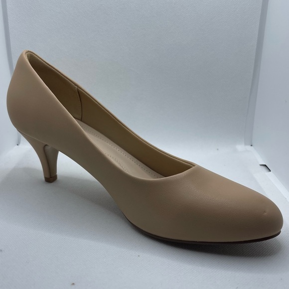 Greatonu Women's Round Toe Low Heels Closed Toe Dress Shoes, Size 10, New - Picture 2 of 10